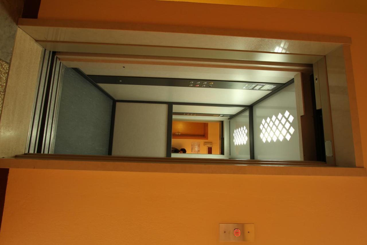 Hotel Montecarlo Camaiore Bagian luar foto