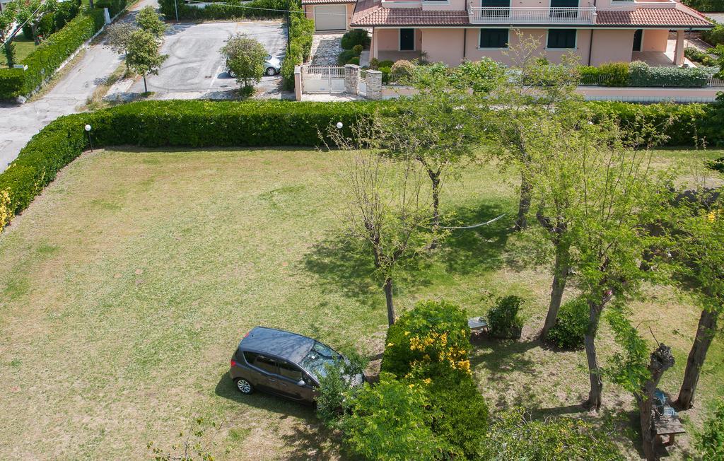 Hotel Montecarlo Camaiore Bagian luar foto